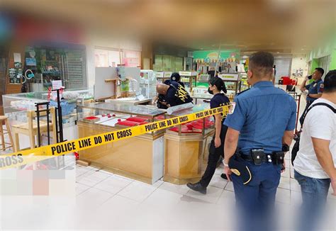 How robbers used mall drainage to steal P47 million in jewelry  .